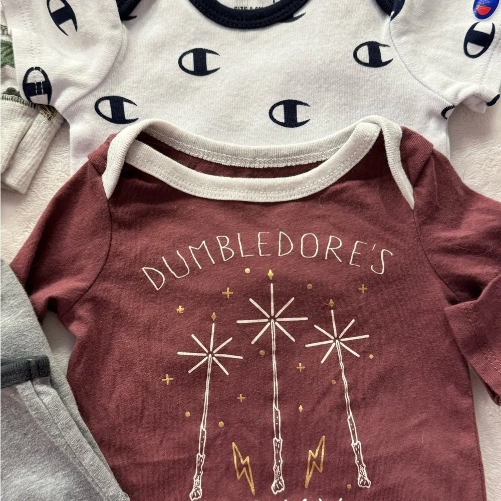 Bundle of Baby Rompers, Onesies and 1 pair of Pants!  0-3 Months  NWOT